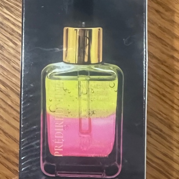 Predire Paris Double Acting Facial Serum Peptide Based Hydrating Anti Wrinkle - Picture 3 of 4